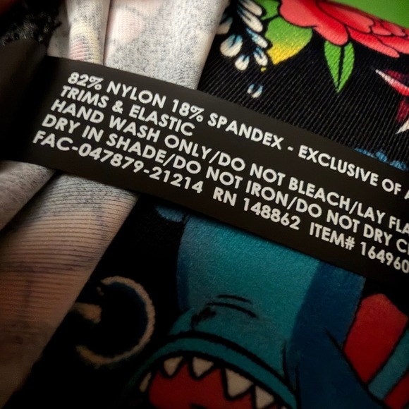 Torrid Disney Lilo & Stitch RashGuard Sz 3 & Shorts Sz 4 Tropical Floral Swimset - Picture 5 of 13